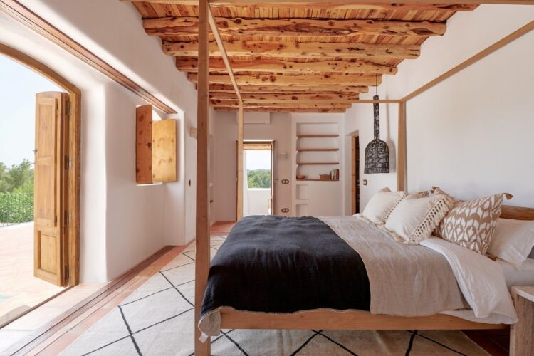 Villa Eulalia Traumhaftes Ferienhaus Ibiza Schlafzimmer Mit Privater Terrasse