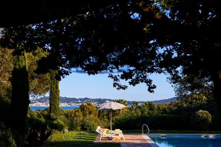 Villa Grimaud Luxus Ferienhaus Cote D Azur Mieten Ausblick