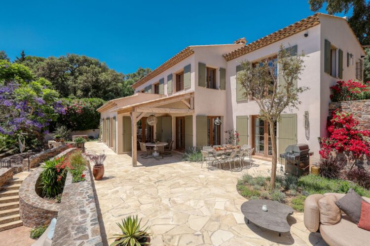 Villa Heraclea Luxus Ferienhaus Cote D Azur Mieten Alfresco