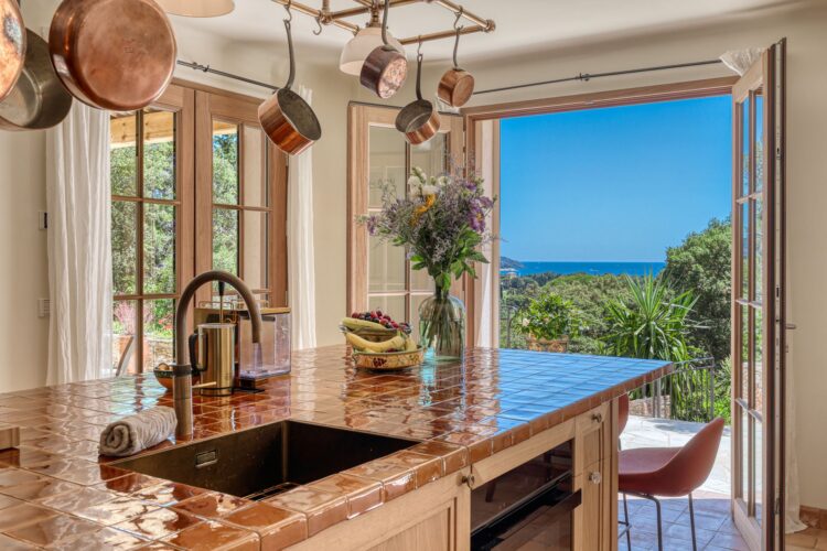 Villa Heraclea Luxus Ferienhaus Cote D Azur Mieten Kochen
