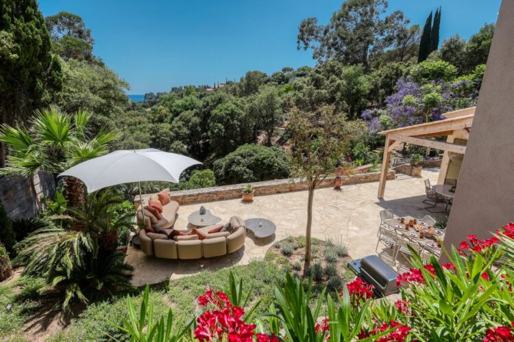 Villa Heraclea Luxus Ferienhaus Cote D Azur Mieten Lounge