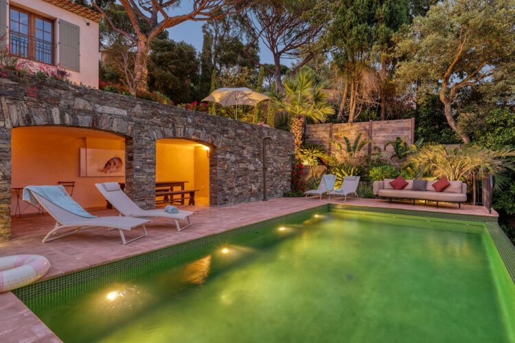 Villa Heraclea Luxus Ferienhaus Cote D Azur Mieten By Night