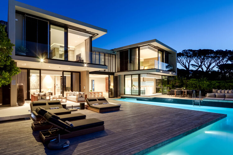 Villa Hilarity Luxus Ferienhaus Kapstadt Meerblick Mieten Pool Night