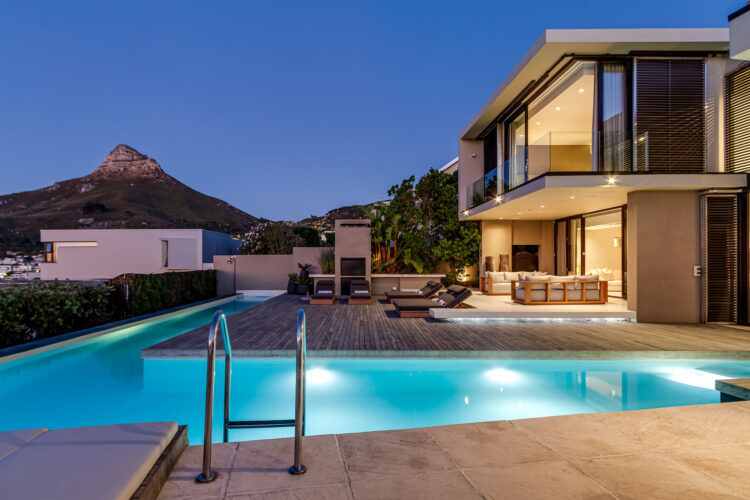 Villa Hilarity Luxus Ferienhaus Kapstadt Meerblick Mieten Poolbereich