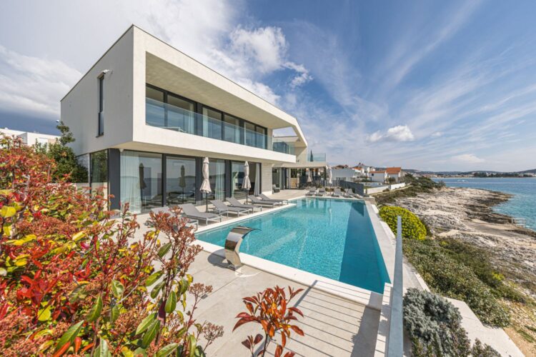 Villa Hyacinth Luxuus Ferienhaus Kroatien Mieten Poolbereich