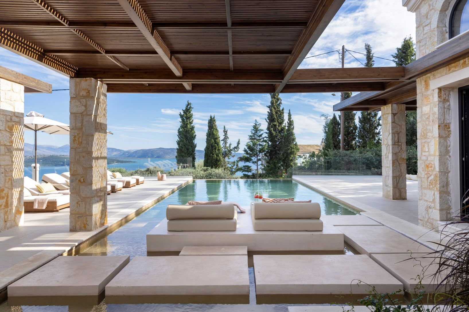 Villa Ionis Luxus Ferienhaus Korfu Mieten Chill