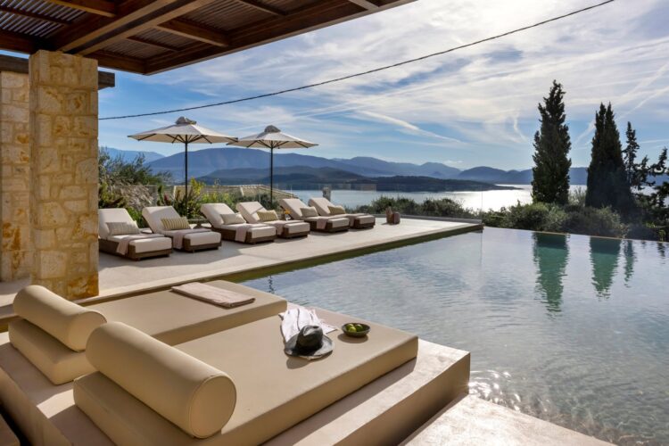 Villa Ionis Luxus Ferienhaus Korfu Mieten Daybeds