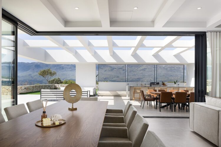 Villa Kaia Luxus Ferienhaus Kreta Mit Pool Mieten Esstisch