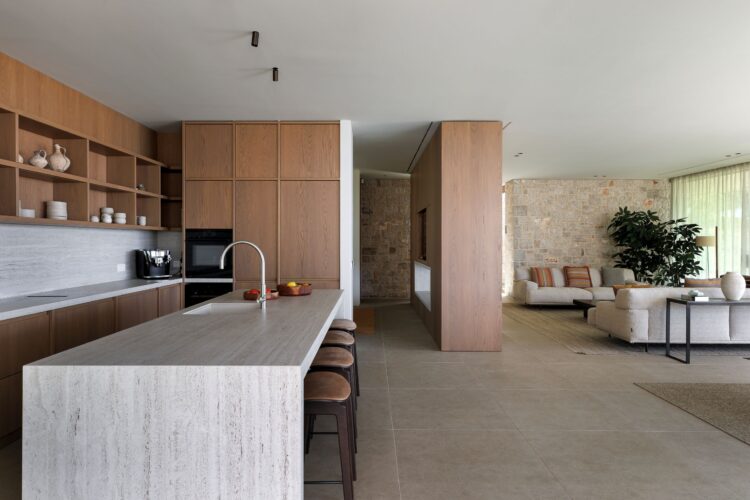 Villa Kalliste Luxus Ferienhaus Peloponnes Griechenland Mieten Offener Wohnbereich