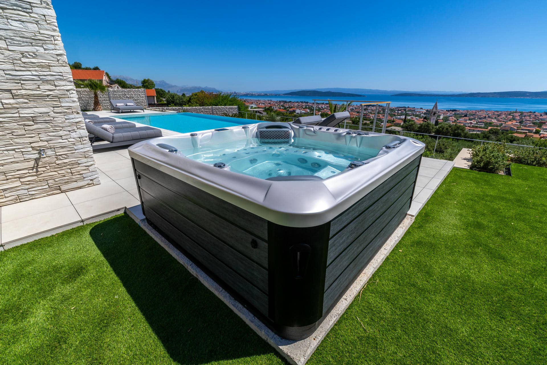 Villa Kastela Riviera Luxus Ferienhaus Kroatien Dalmatien Mieten (19)