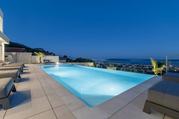 Villa Kastela Riviera Luxus Ferienhaus Kroatien Dalmatien Mieten (38)