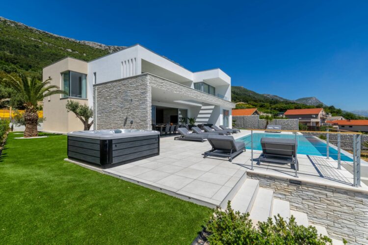 Villa Kastela Riviera Luxus Ferienhaus Kroatien Dalmatien Mieten (48)