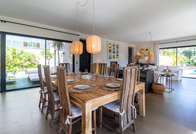 Villa La Boheme Luxus Ferienhaus Cote D Azur Mieten Esszimmer