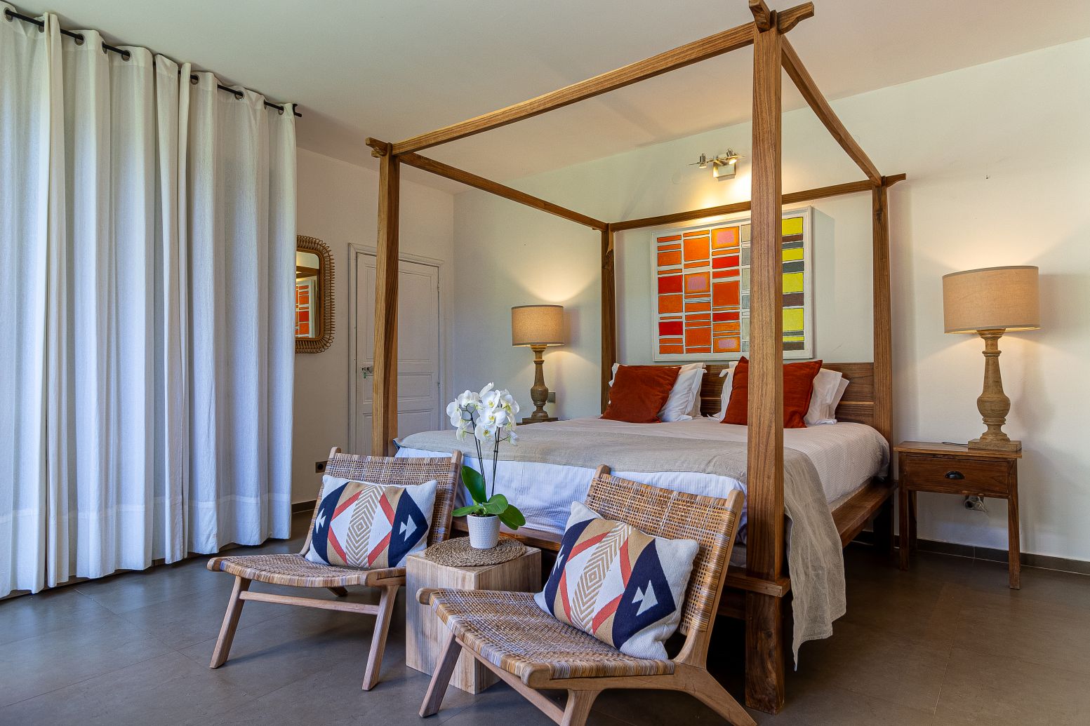 Villa La Boheme Luxus Ferienhaus Cote D Azur Mieten Himmelbett