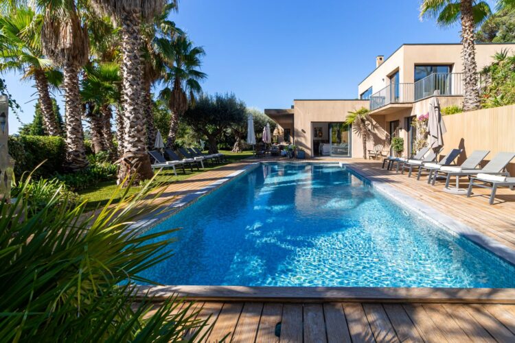 Villa La Boheme Luxus Ferienhaus Cote D Azur Mieten Poolbereich