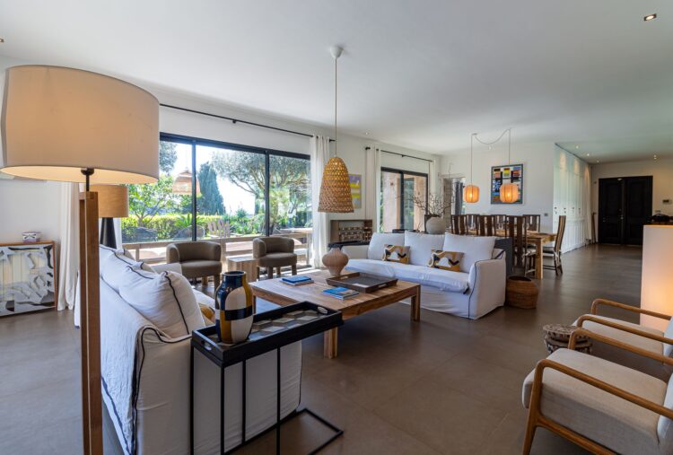 Villa La Boheme Luxus Ferienhaus Cote D Azur Mieten Wohnzimmer