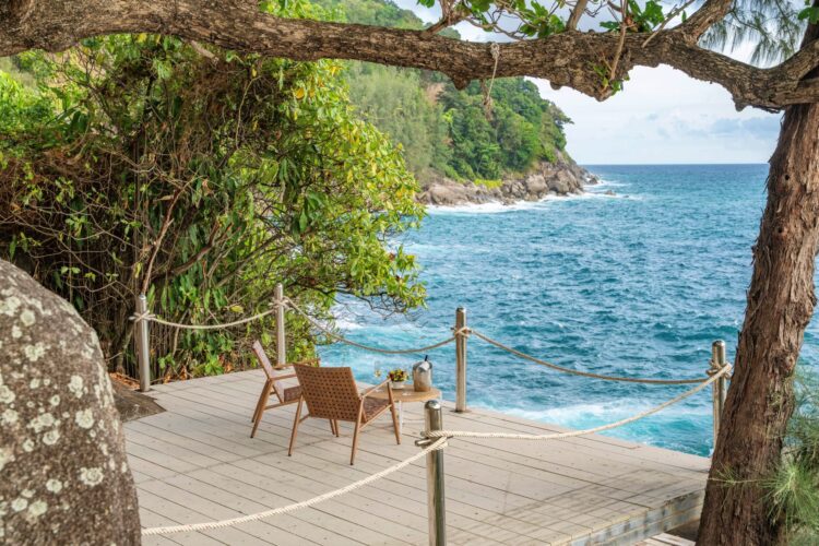 Villa La Prana Luxus Ferienhaus Phuket Thailand Am Meer Mieten Badeplattform