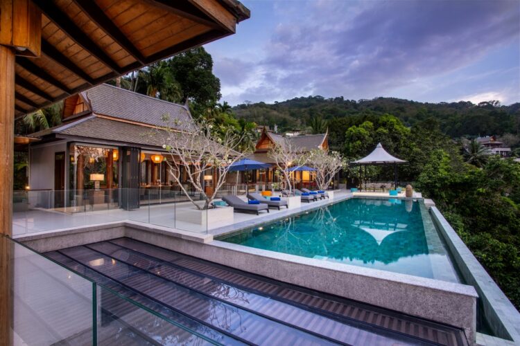 Villa La Thale Luxuriöses Ferienhaus Phuket Außenansicht Mit Pool