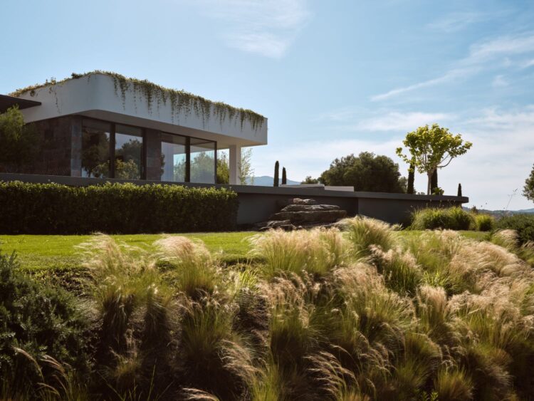 Villa Lagomadra Luxus Ferienvilla Chalikidiki Mieten Außenansicht