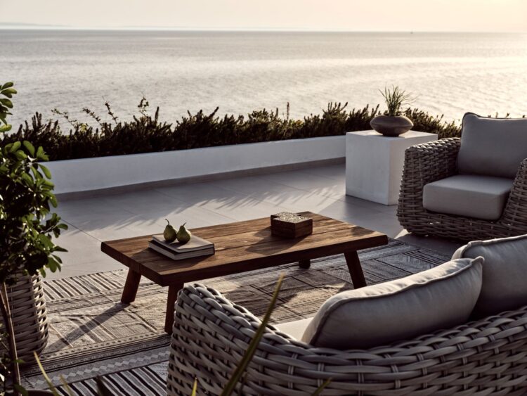 Villa Lagomadra Luxus Ferienvilla Chalikidiki Mieten Master Terrasse