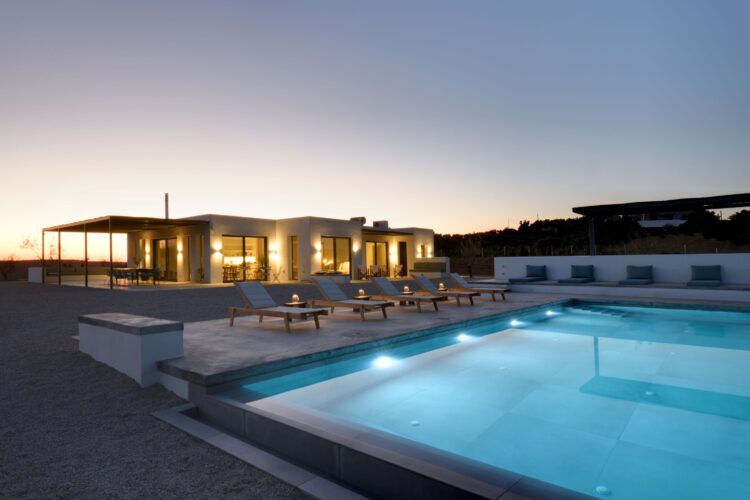 Villa Lambes Beach Luxus Ferienhaus Peloponnes Mieten Pool By Night