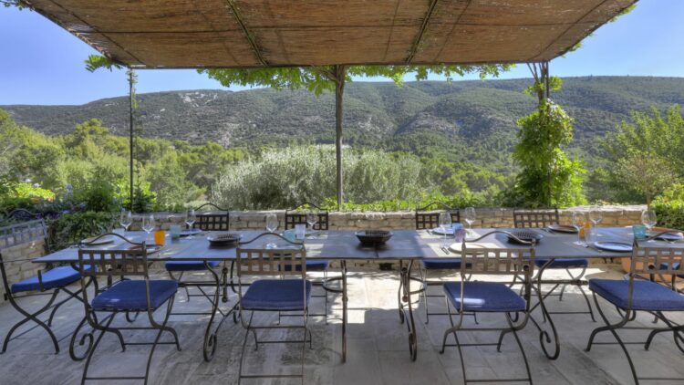 Villa Le Mourre Luxus Villa In Der Provence Mieten Esstisch Mit Ausblick