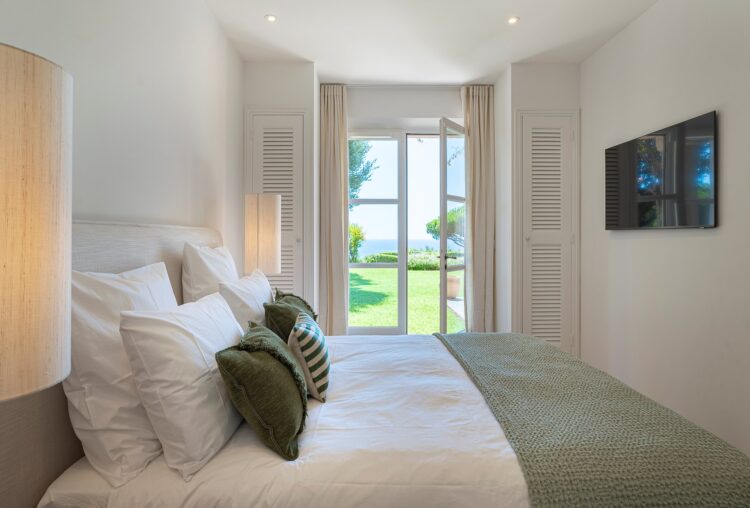 Villa Lily Luxus Ferienhaus Cote D Azur Mieten Schlaf