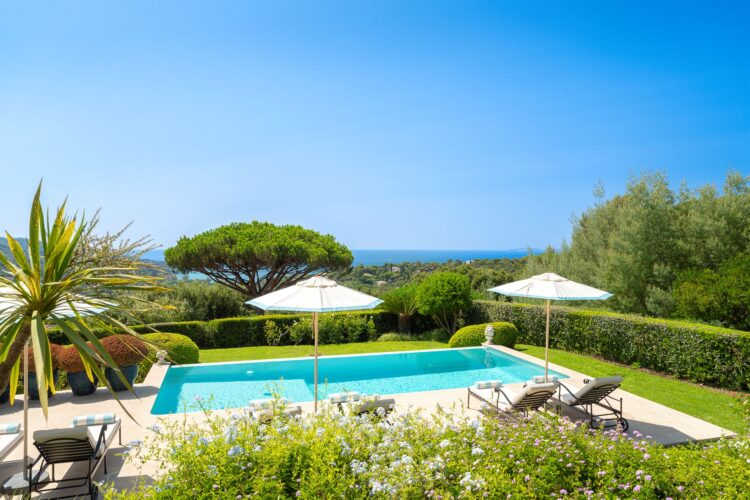 Villa Lily Luxus Ferienhaus Cote D Azur Mieten View