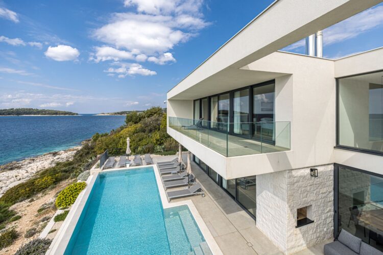Villa Magnolia Luxus Ferienhaus Kroatien Mieten Poolbereich