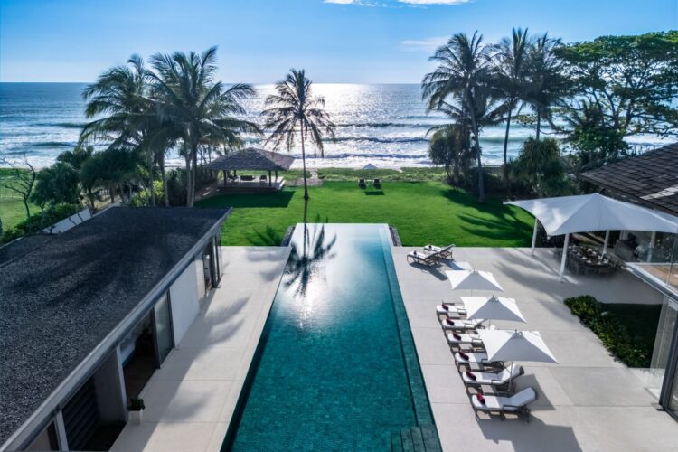 Villa Malee Sai Luxus Ferienhaus Phuket Am Strand Mieten Meerblick