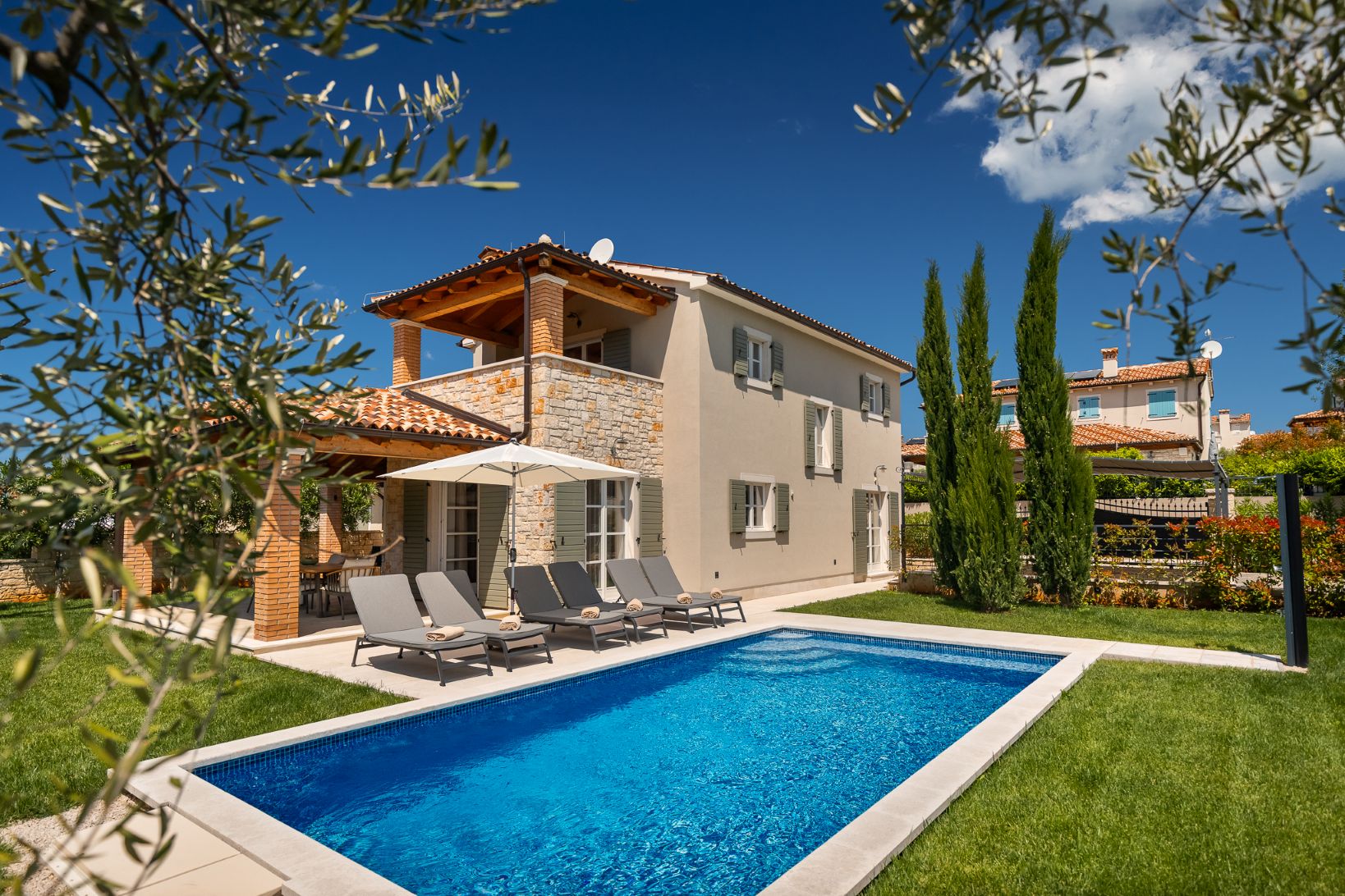 Villa Mali Vabriga Luxus Ferienhaus Istrien Kroatien Mieten Außenansicht