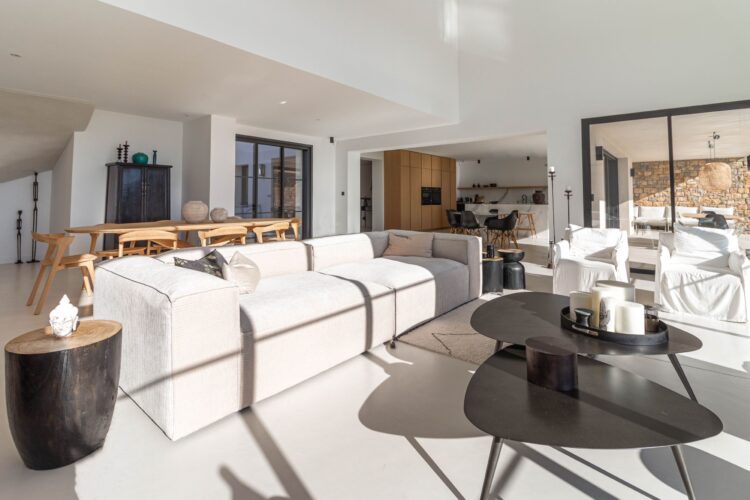 Villa Manon Luxus Ferienhaus Cote D Azur Mieten Couch