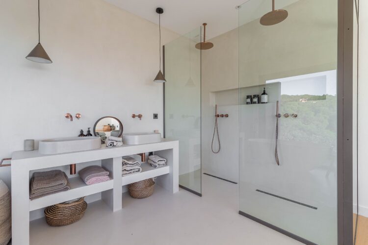 Villa Manon Luxus Ferienhaus Cote D Azur Mieten Dusche