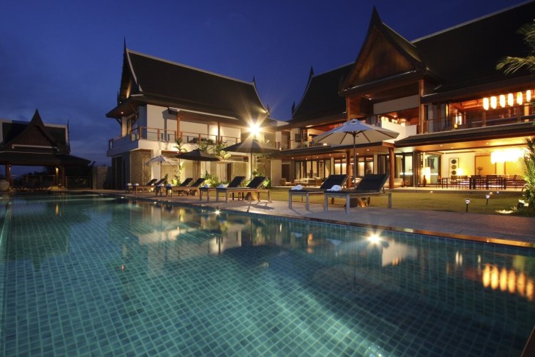 Villa Miga Phuket Aussen Beleuchtet 3