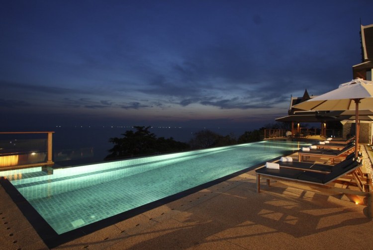 Villa Miga Phuket Beleuchtet Pool
