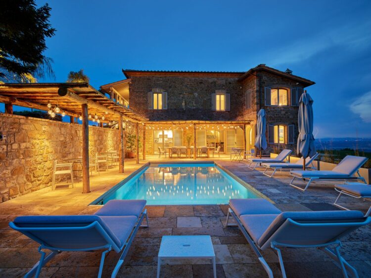 Villa Montalcino Luxus Ferienhaus Toskana Mieten Pool By Night