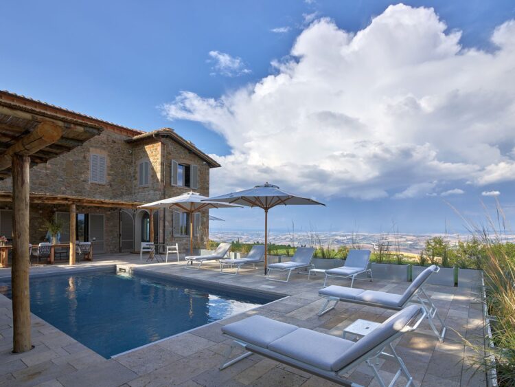 Villa Montalcino Luxus Ferienhaus Toskana Mieten Poolbereich