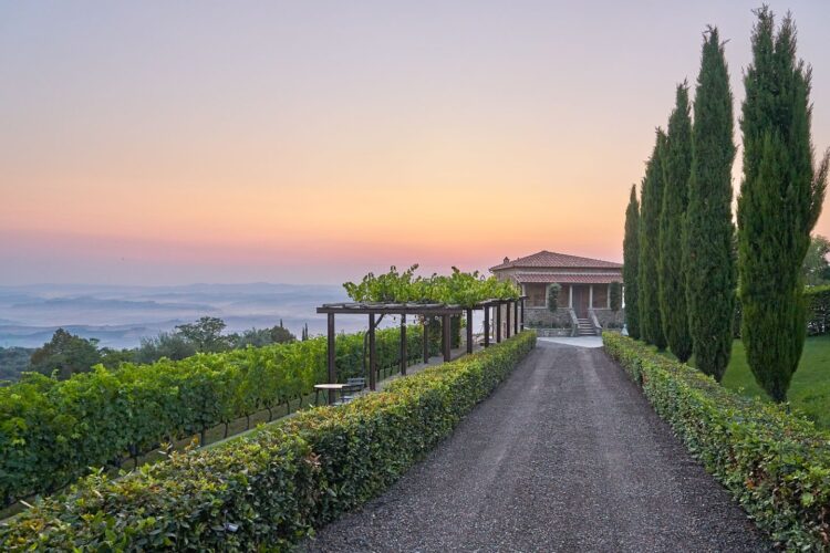 Villa Montalcino Luxus Ferienhaus Toskana Mieten Sunset