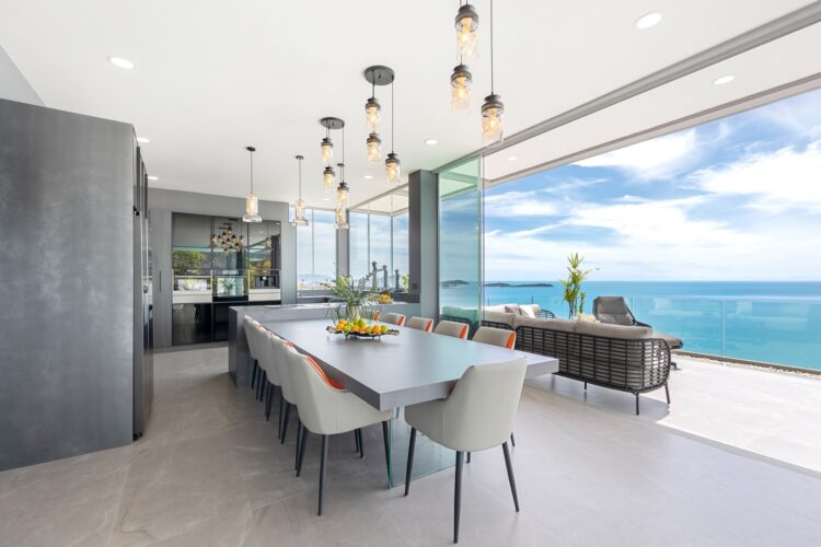 Villa Moonstar Luxuriöses Ferienhaus Koh Samui Mieten Esstisch