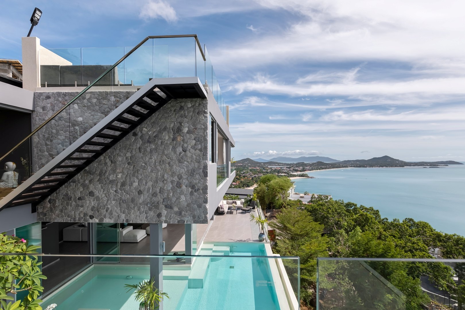Villa Moonstar Luxus Ferienhaus Koh Samui Mieten Pool Lage