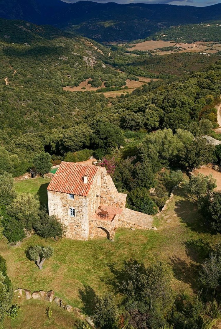 Villa Nivara Domaine De Murtoli C Camille Moirenc Luftaufnahme