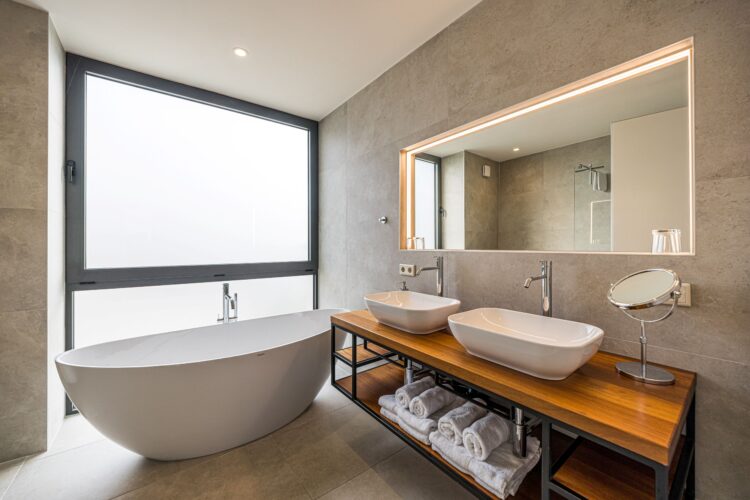 Villa Oleander Luxus Ferienhaus Kroatien Am Meer Mieten Badewanne