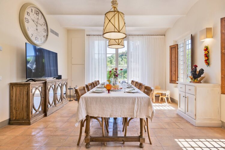 Villa Olive Grove Luxus Ferienvilla Toskana Mieten Esstisch