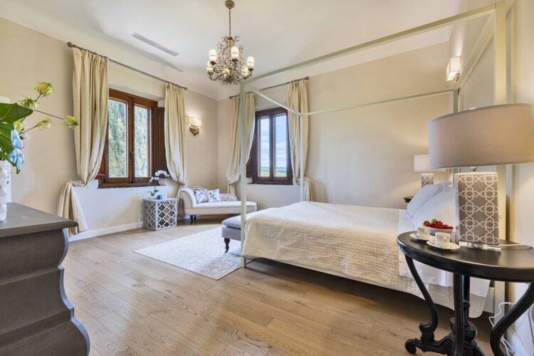 Villa Olive Grove Luxus Ferienvilla Toskana Mieten Schlafzimmer
