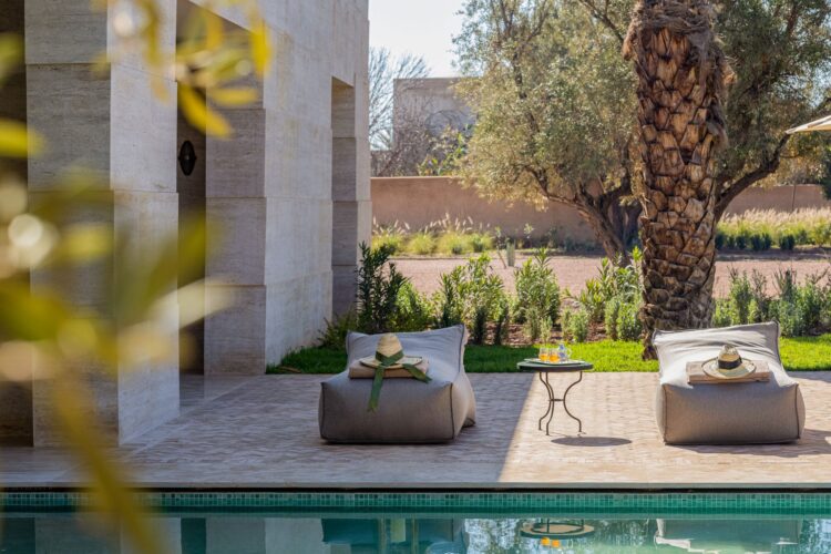 Villa Ourika Luxus Ferienhaus Marokko Mieten Liegen