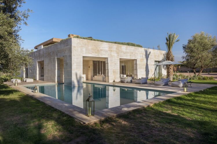 Villa Ourika Luxus Ferienhaus Marokko Mieten Pool Area
