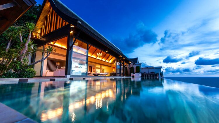 Villa Paradiso Luxus Ferienhaus Phuket Mieten Pool By Night