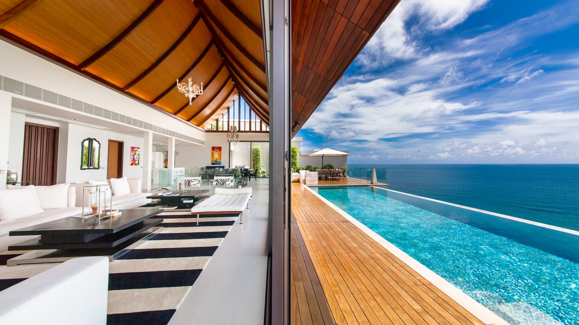 Villa Paradiso Luxus Ferienhaus Phuket Mieten Pooldeck