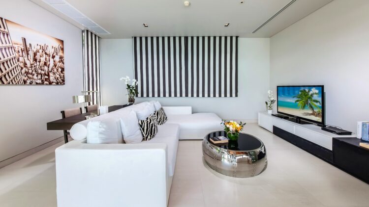 Villa Paradiso Luxus Ferienhaus Phuket Mieten Tv
