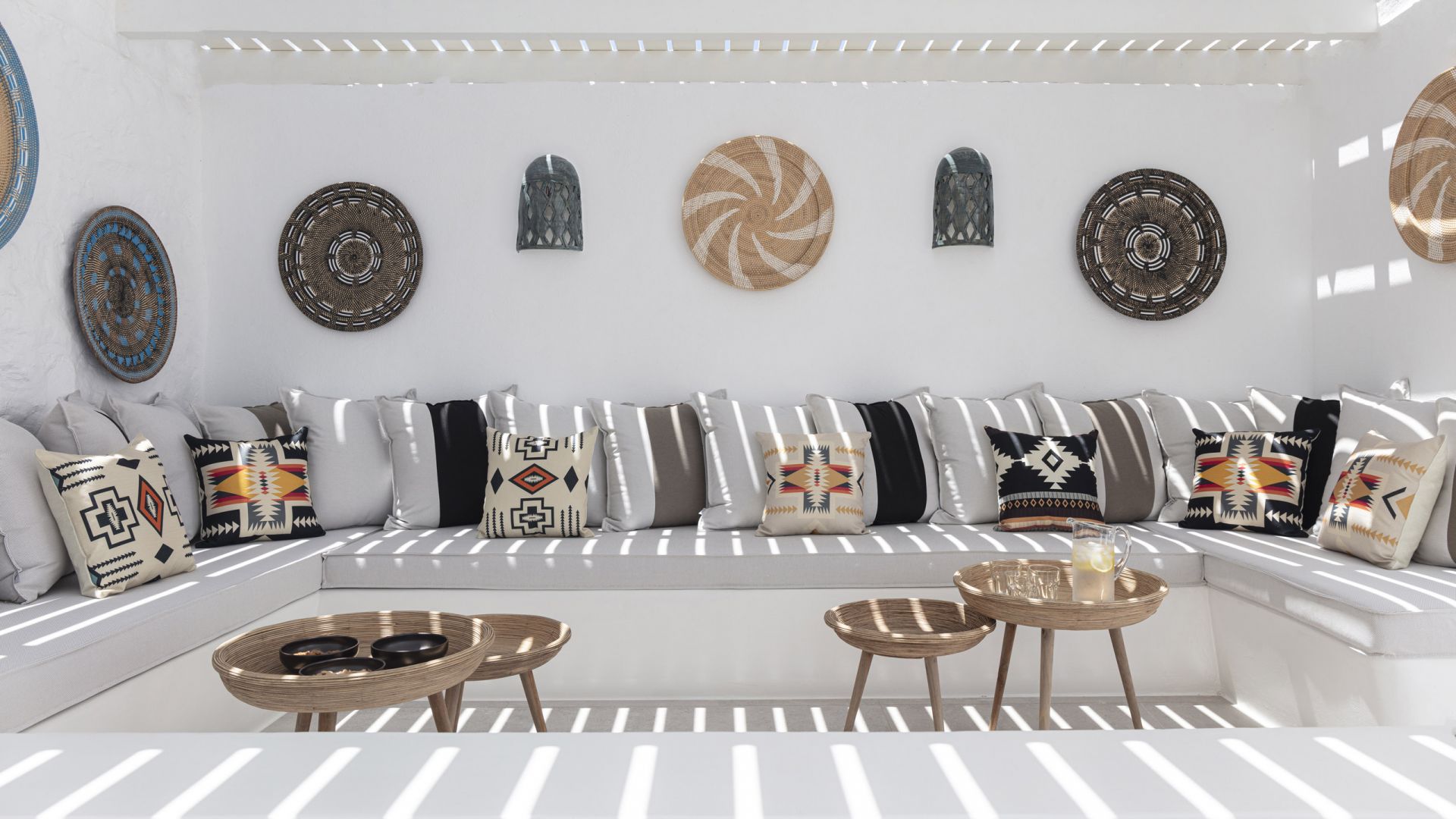 Villa Parasporos Beach Luxus Ferienhaus Paros Griechenland Mieten Lounge